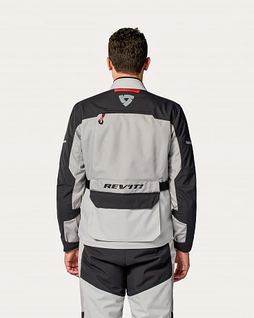 Мотокуртка Revit Outback 5 H2O Silver/Black от мотомагазина RFmoto